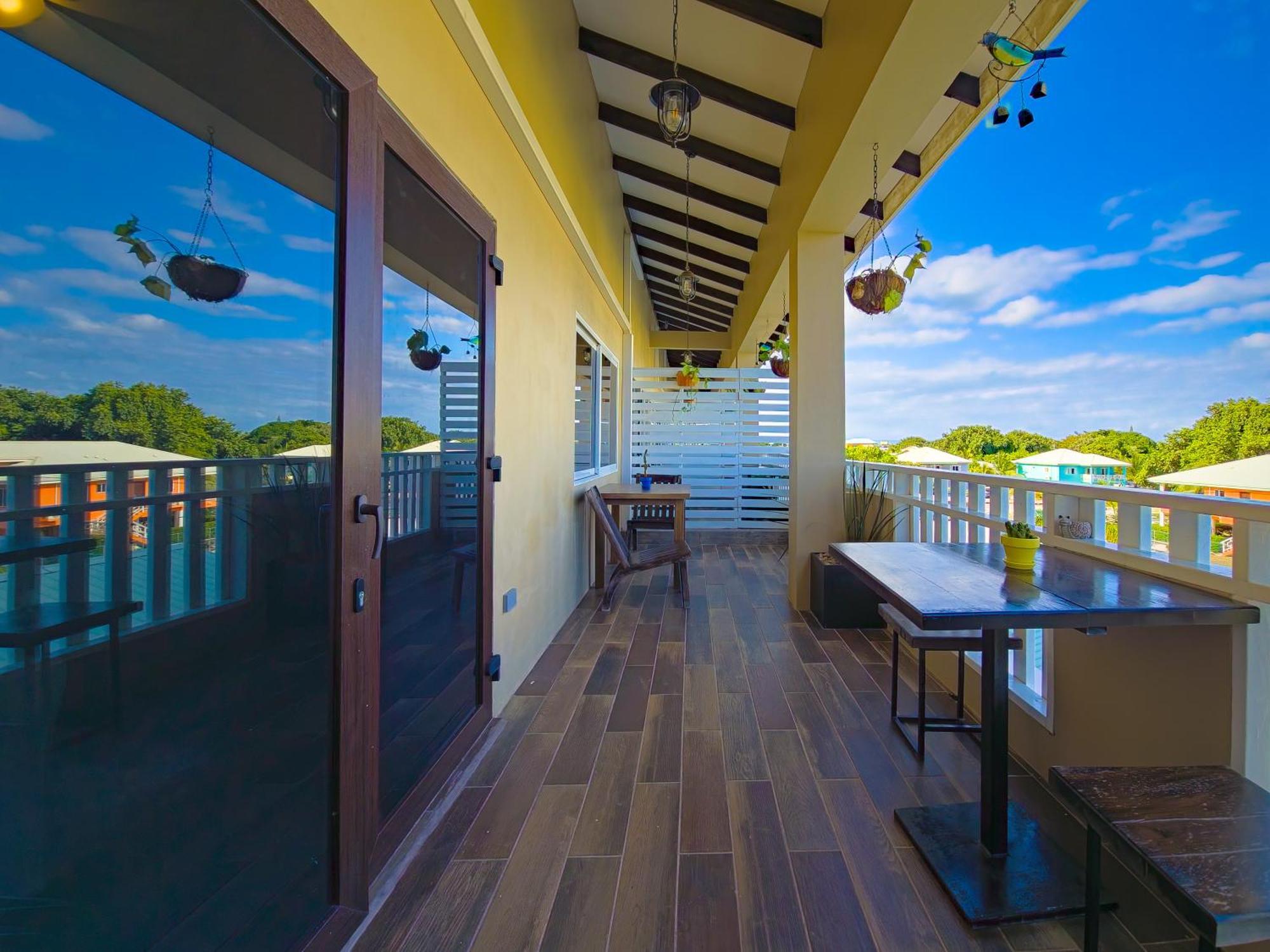 Louis' Apartments Placencia Экстерьер фото