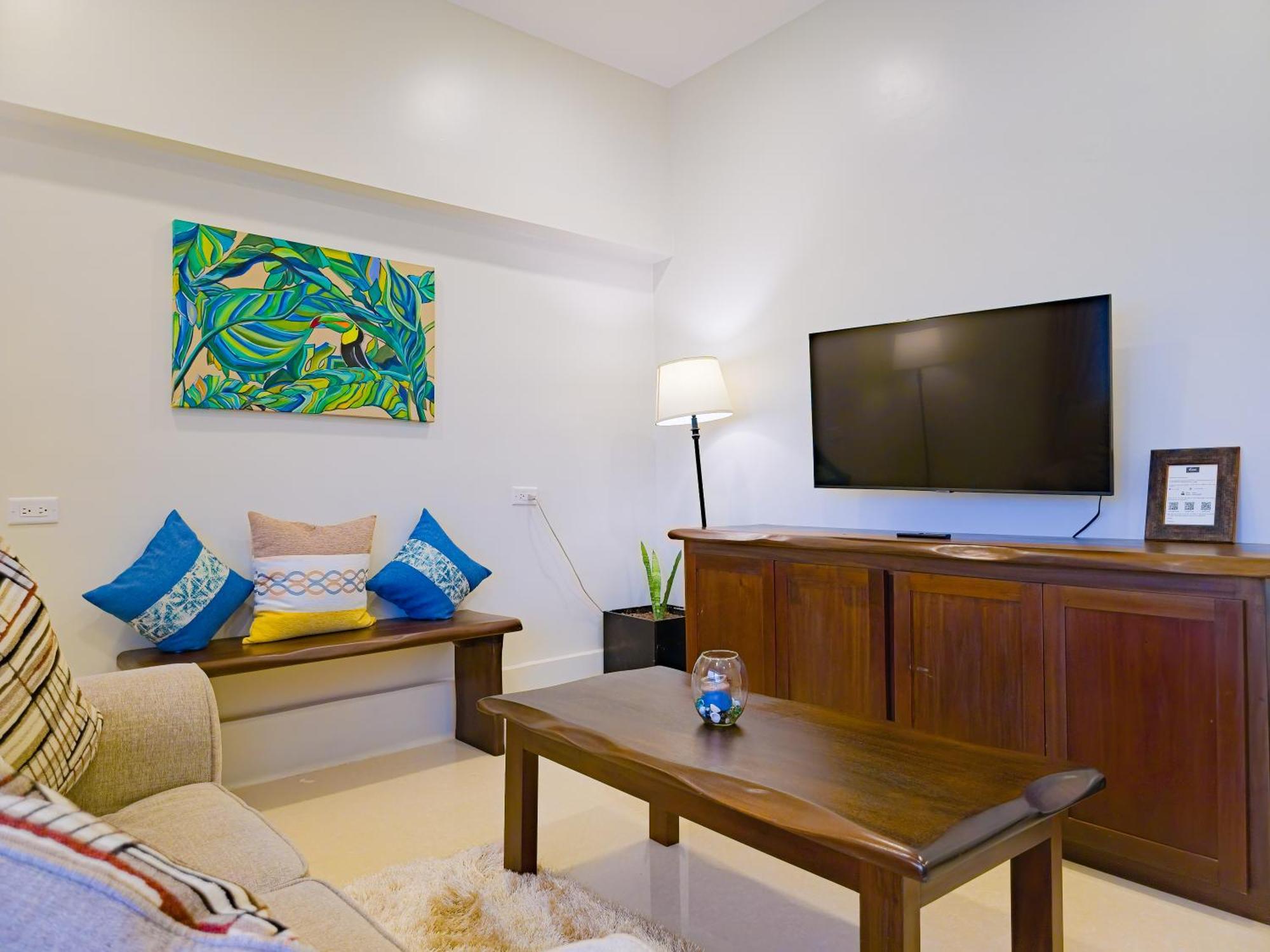 Louis' Apartments Placencia Экстерьер фото