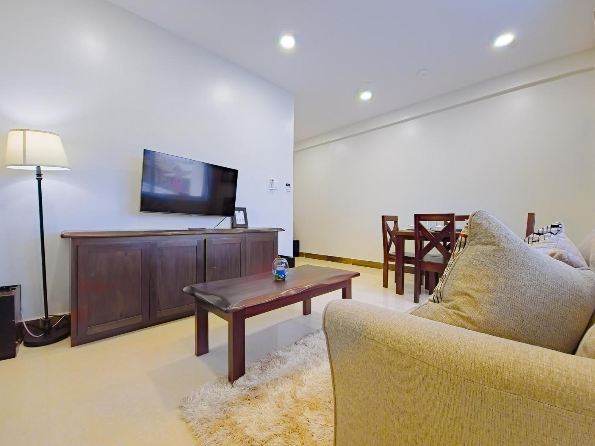 Louis' Apartments Placencia Экстерьер фото
